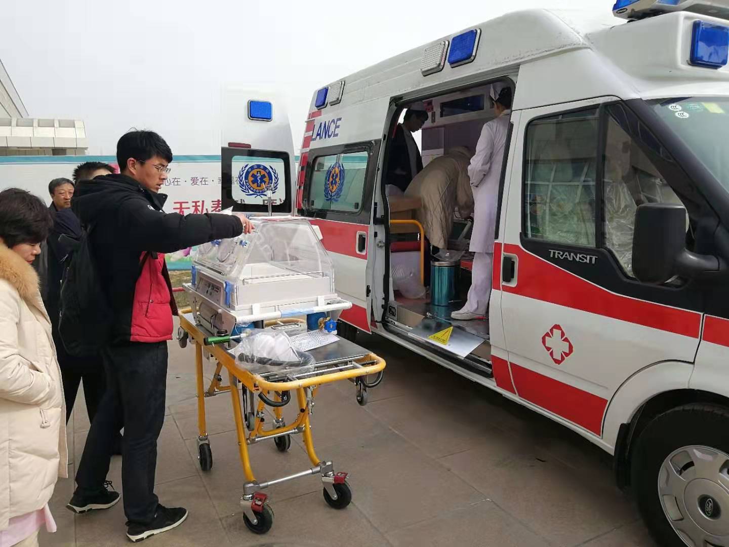 中卫救护车转院